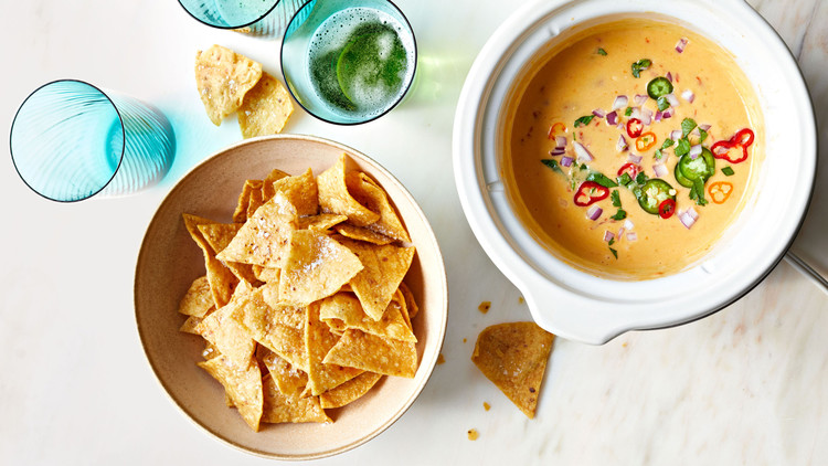 Slow Cooker Queso