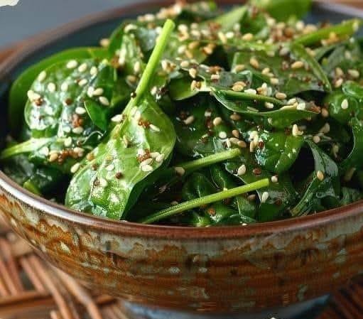 Japanese Spinach Salad with Sesame Dressing